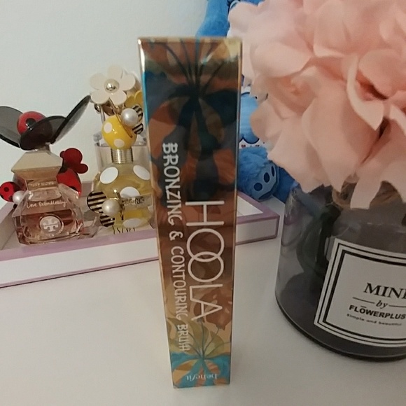 Benefit Other - 🚨NWT Benefit Cosmetics Brush